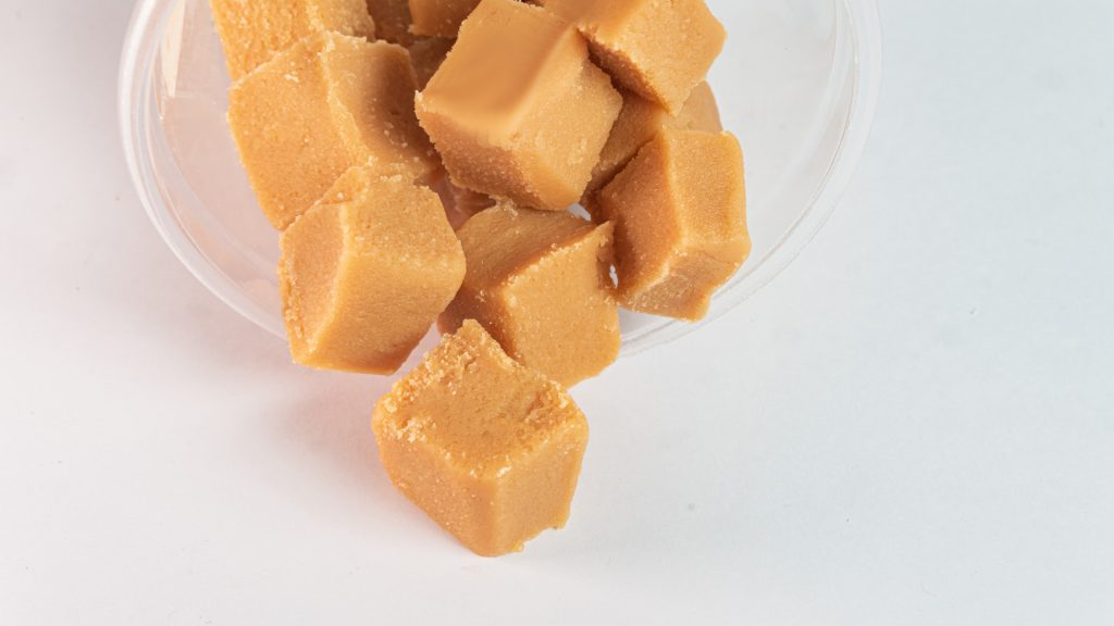 Top 3 des fabricants incontournables de solutions caramel pour les marques alimentaires